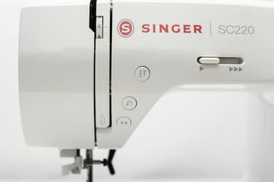 SINGER SC220 Sewing Machine view 2